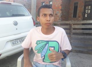 Campanha arrecada doações para Rei da Matemática; jovem foi abandonado pela mãe e está em depressão