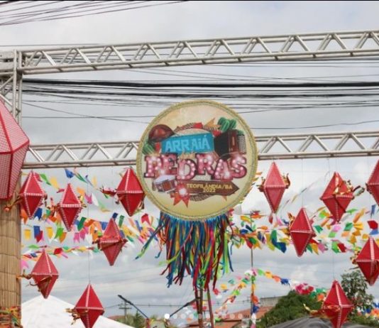 TEOFILÂNDIA LANÇA PROGRAMAÇÃO DO ARRAIÁ DAS PEDRAS 2022