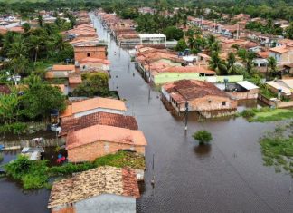 Chuvas deixam 14 mil desalojados na Bahia; 164 mil pessoas já foram afetadas