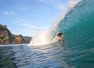 Surfista baiano Márcio Freire morre em onda gigante de Nazaré, em Portugal