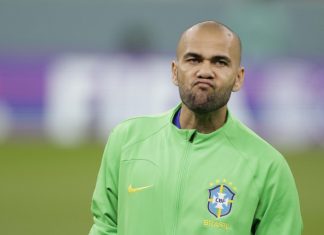 Tribunal vai analisar pedido de liberdade provisória de Daniel Alves nesta quinta-feira