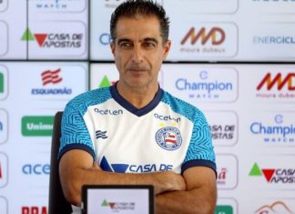 “O jogo é fácil de explicar”, diz Renato Paiva após Bahia levar 6×0 do Sport