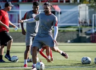 Léo Gamalho e mais 10? Veja provável escalação do Vitória para partida contra Nova Iguaçu pela Copa do Brasil
