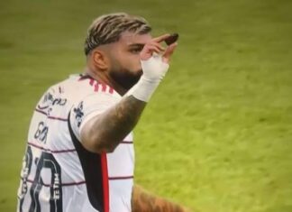 Gabigol faz campanha inusitada com marca após comer doce atirado por torcida; veja