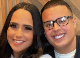 Marido da cantora Perlla faz primeira aparição pública após ser preso; assista