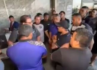 Vídeo: Ex-treinador do Bahia é hostilizado por torcida no aeroporto