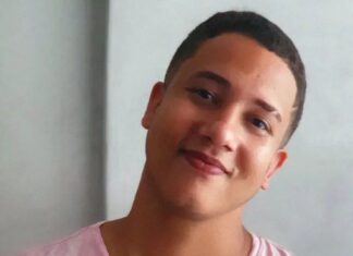 Corpo de baiano que morreu na Europa é enterrado na Bahia