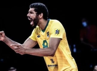 Após incitar violência contra Lula, jogador da seleção brasileira de vôlei volta de suspensão
