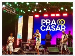 Banda PRA CASAR abriu a programação de sábado no carnaval de Baixio, em Esplanada