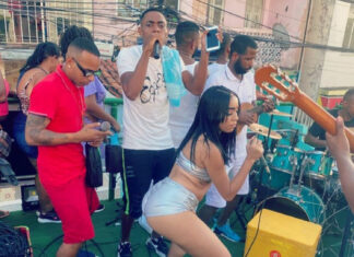 Two Life Agita Bloco no Carnaval do Nordeste de Amaralina