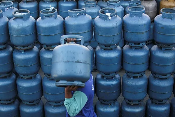 Gas-de-cozinha-sofre-reajuste-e-pode-ficar-mais-ba0131269100202504010837-ScaleDownProportional