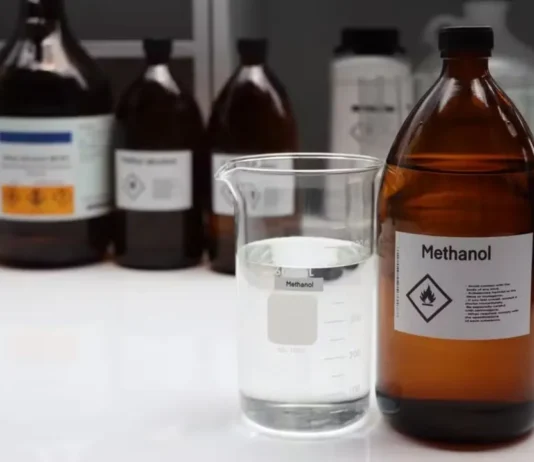 Metanol não é o único vilão: estudo revela substância tóxica em sucos