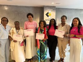 Detran-BA realiza evento em alusão ao Outubro Rosa com palestras sobre prevenção do câncer e vulnerabilidade social