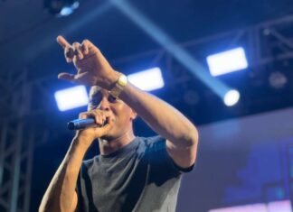 Festa de São Roque leva multidão ao distrito de Amoreiras e consagra Rei dos Faixas como destaque do evento