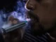 OMS alerta: 15 milhões de adolescentes já usam cigarro eletrônico