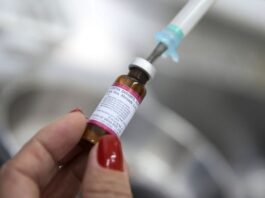 Sarampo reaparece em 7 estados, mas Brasil segue sem circulação interna do vírus