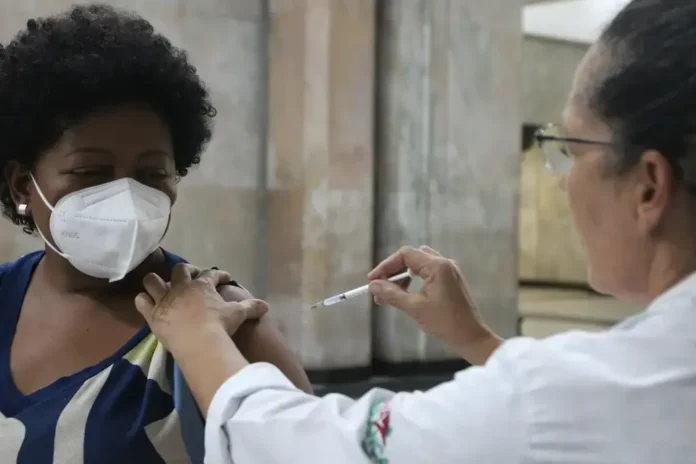 Primeiro-caso-da-super-gripe-e-detectado-no-Brasil0137268800202512171107-ScaleDownProportional