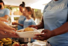 Ação social “Ceia na Rua” será realizada nesta sexta-feira (19) pela Pastoral Abraço Fraterno, em Feira de Santana