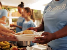 Ação social “Ceia na Rua” será realizada nesta sexta-feira (19) pela Pastoral Abraço Fraterno, em Feira de Santana