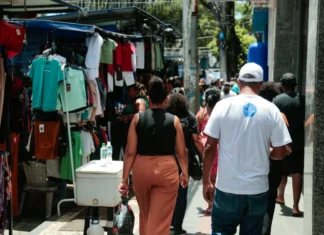 Mais da metade dos baianos trabalha na informalidade, aponta IBGE