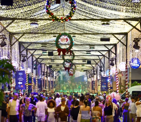 Governo anuncia ponto facultativo para festas de final de ano; veja detalhes