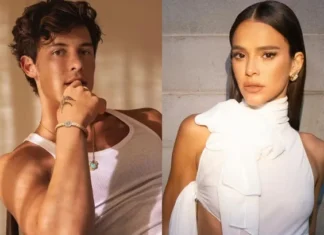 Shawn Mendes retorna ao Brasil e é flagrado com Bruna Marquezine em praia do Rio