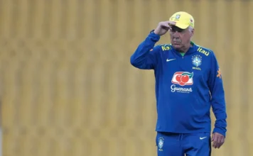 Presidente da CBF se posiciona em relação à renovação de Ancelotti