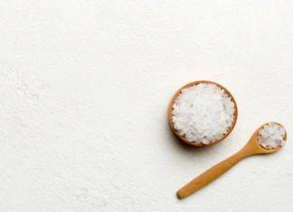 Muito além da pressão: o novo alerta sobre o consumo de sal