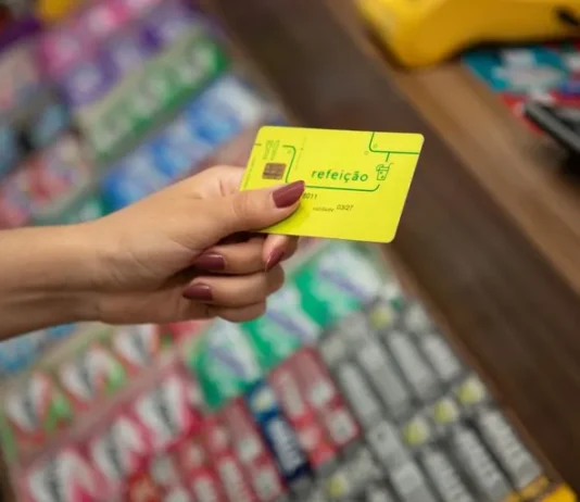 Vale-alimentação e vale-refeição terão drástica mudança de operação; entenda