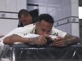 VÍDEO: Neymar reage à convocação da Seleção Brasileira e cobra Ancelotti: “Pô, e eu?”