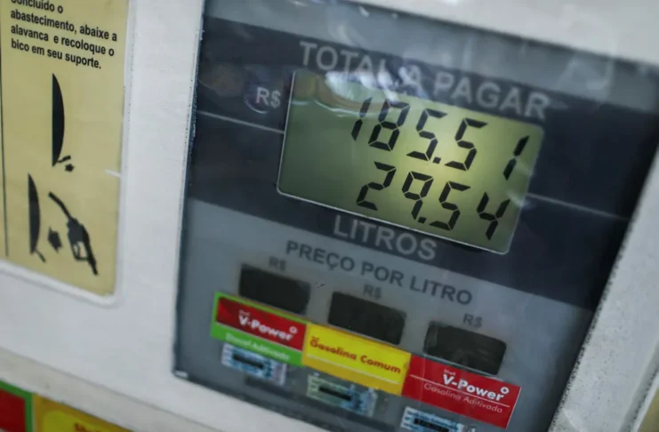 Do poço à bomba: entenda como alta do petróleo encarece a sua gasolina