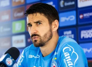Everaldo se destaca no Bahia após retorno e vive melhor fase no clube