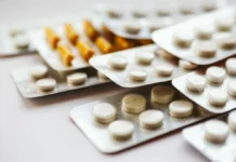 Veja oito mitos e verdades sobre o uso de medicamentos