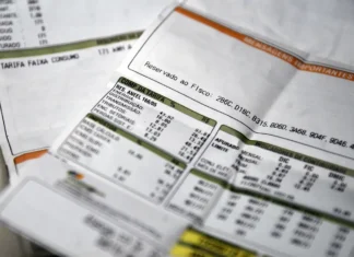 Conta de luz continuará mais cara em julho; saiba como economizar
