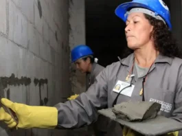 Desemprego no Brasil cai para 5,4% no 2º trimestre e atinge menor nível desde 2012