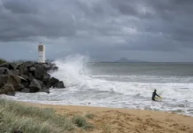 Temporal na Bahia: veja cuidados para evitar acidentes com a rede elétrica