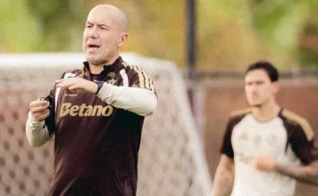 Técnico rebate críticas de ‘mercenário’ da torcida do Cruzeiro: ‘Ninguém diz não ao Flamengo’