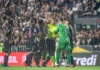 “Muito prejudicados”: Vasco se revolta com arbitragem contra o Vitória