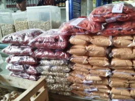 Aumenta a procura por ingredientes do tradicional caruru de São Cosme e Damião no Centro de Abastecimento