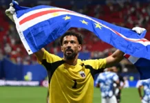 Vozinha vira surpresa entre indicados a melhor goleiro da Bola de Ouro