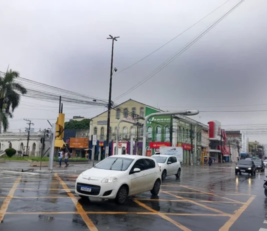 Temperatura suaviza nesta 4ª e chance de chuva é de 96%