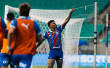Bahia ultrapassa rival direto e ganha força na briga pela Libertadores